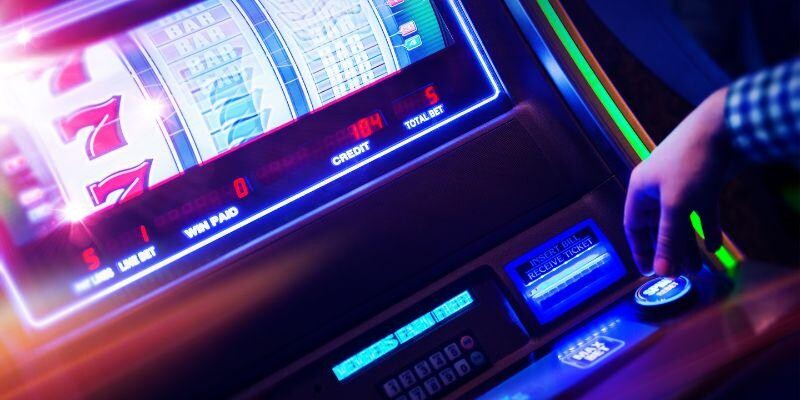 Tìm hiểu sơ lược về Microgaming nổ hũ